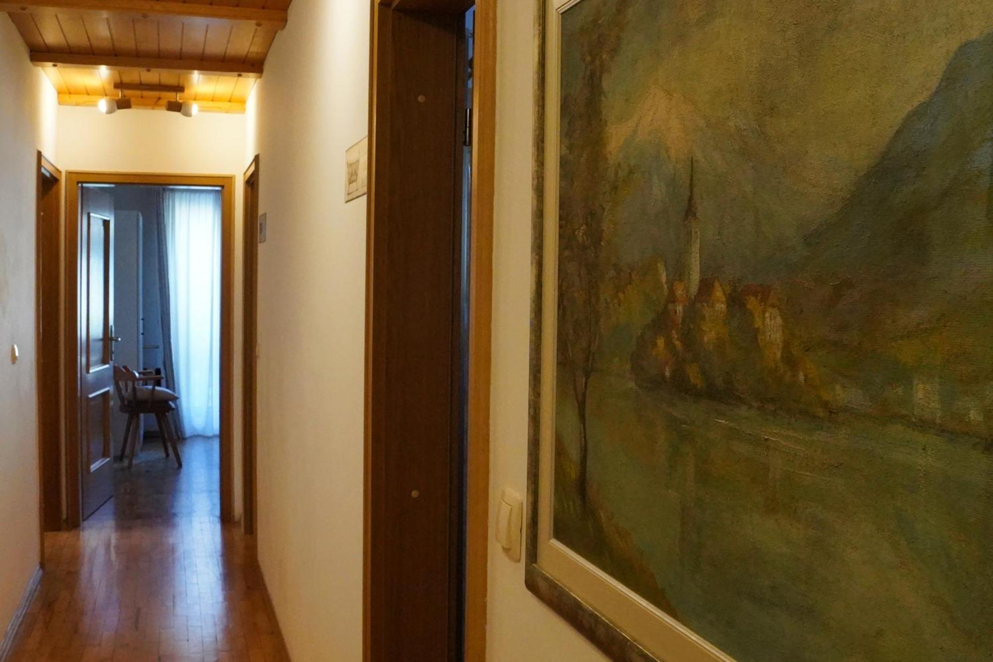 Holiday Lake Apartment